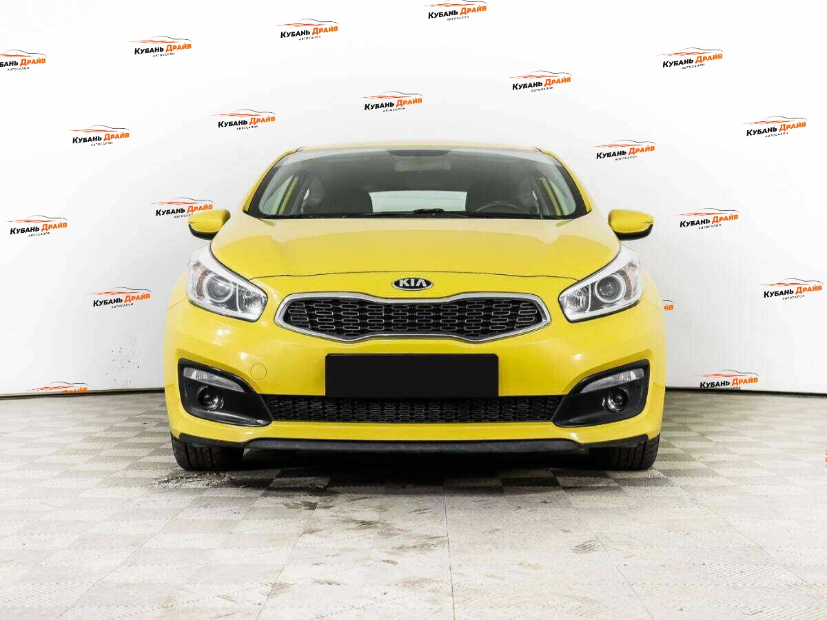 Kia Ceed 2015 года с пробегом. Фото: #1