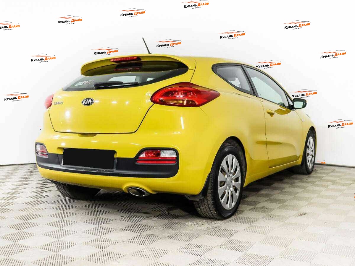 Kia Ceed 2015 года с пробегом. Фото: #4
