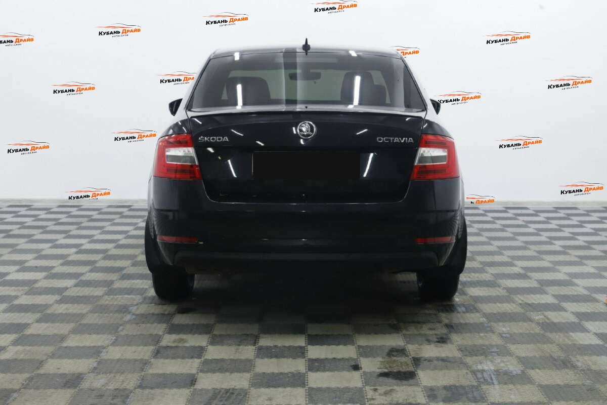 Skoda Octavia 2019 года с пробегом. Фото: #5