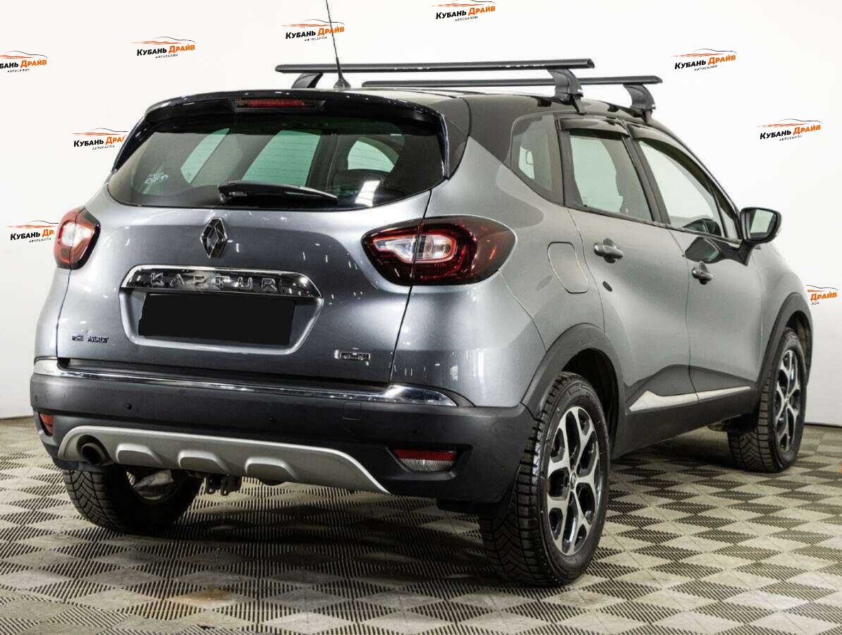 Renault Kaptur 2016 года с пробегом. Фото: #4