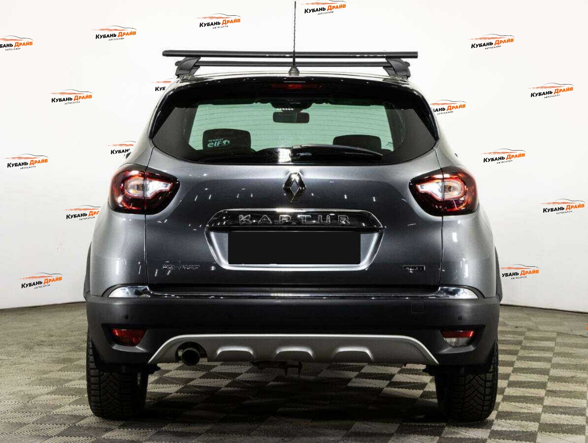 Renault Kaptur 2016 года с пробегом. Фото: #5