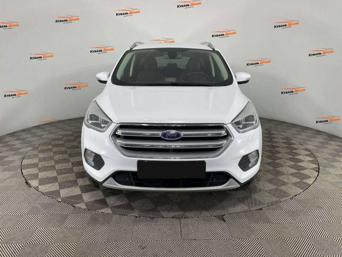 Ford Kuga 2017 года с пробегом. Фото: #1
