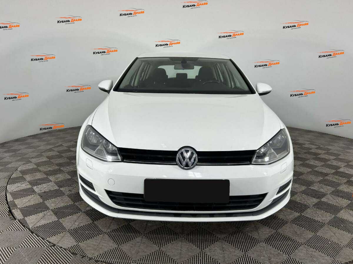 Volkswagen Golf 2015 года с пробегом. Фото: #1