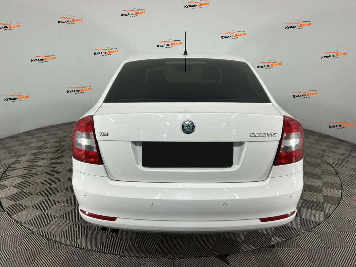 Skoda Octavia 2012 года с пробегом. Фото: #2