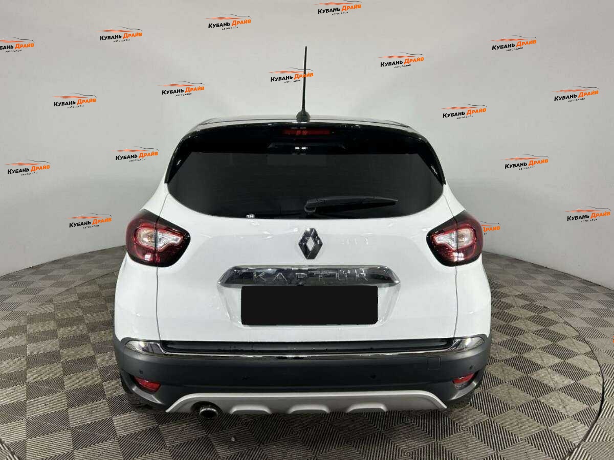 Renault Kaptur 2020 года с пробегом. Фото: #2