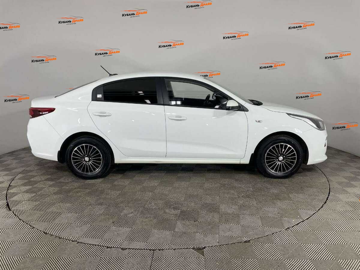 Kia Rio 2018 года с пробегом. Фото: #3