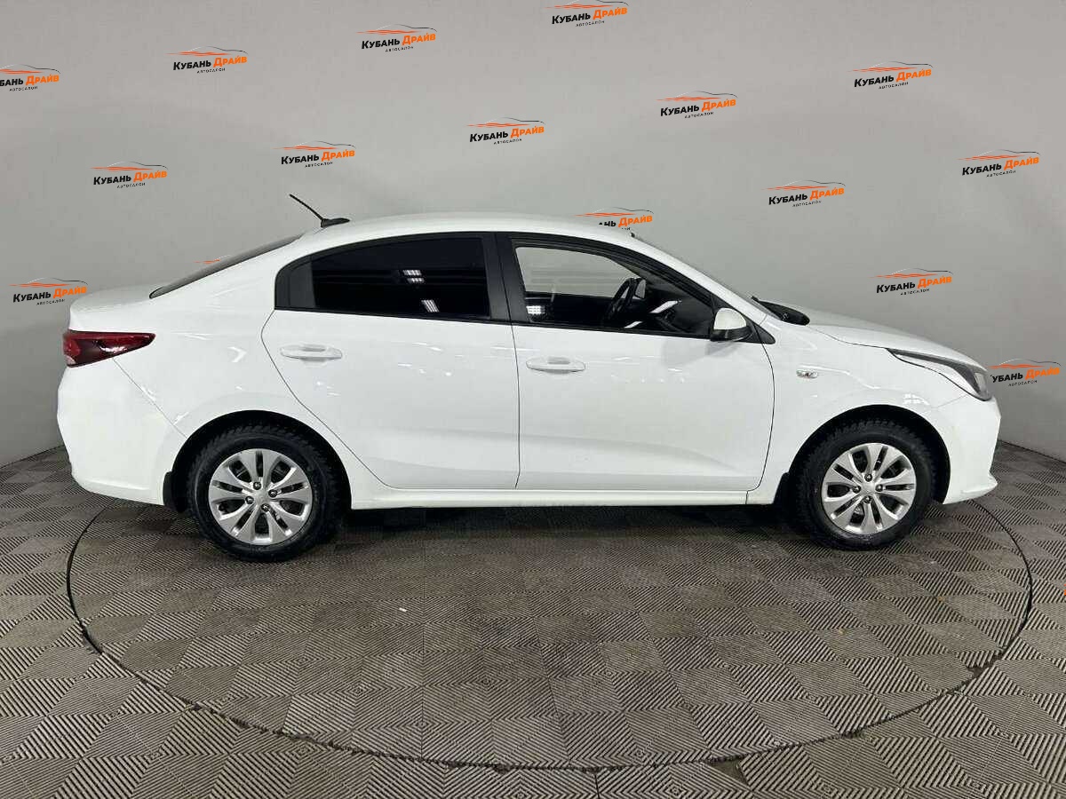 Kia Rio 2018 года с пробегом. Фото: #3