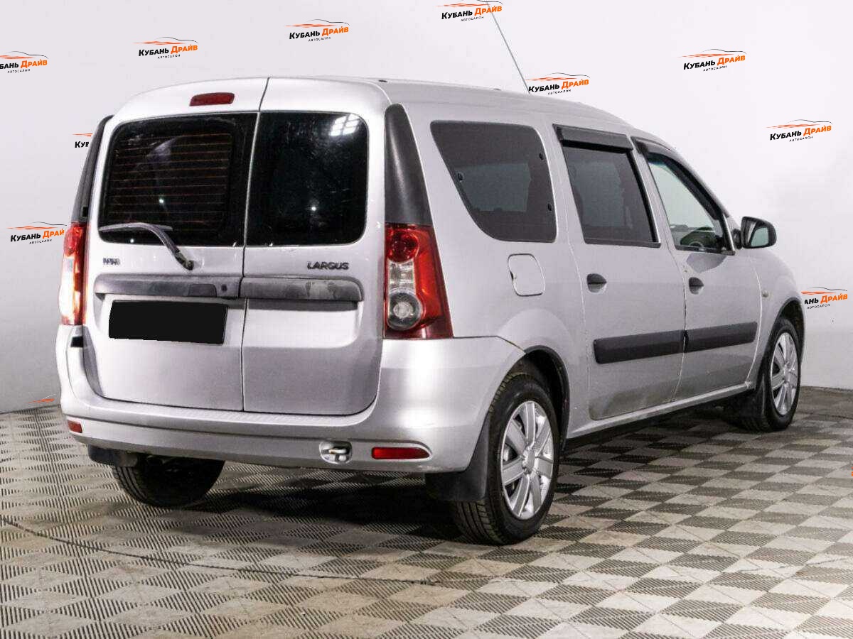 Lada (ВАЗ) Largus 2015 года с пробегом. Фото: #4