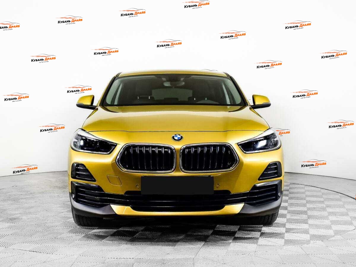 BMW X2 2021 года с пробегом. Фото: #1