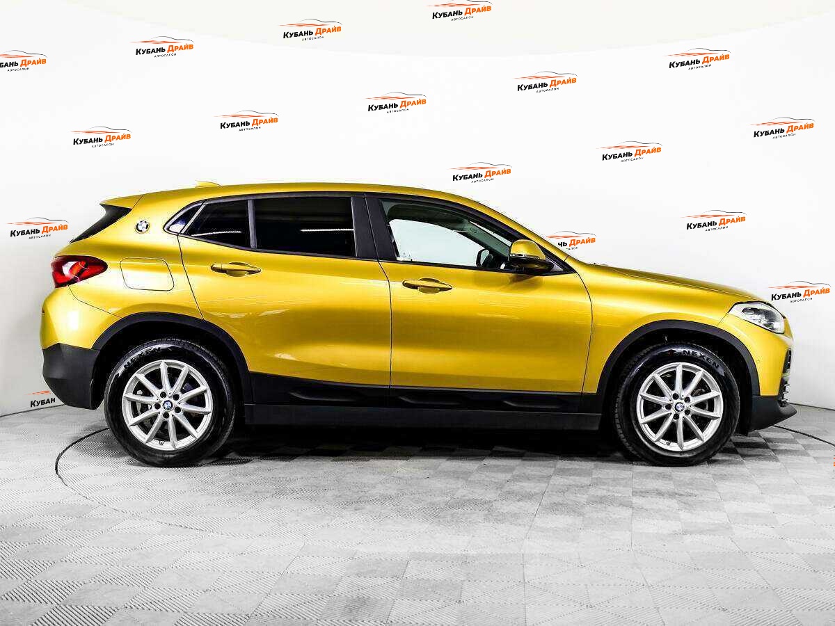 BMW X2 2021 года с пробегом. Фото: #3