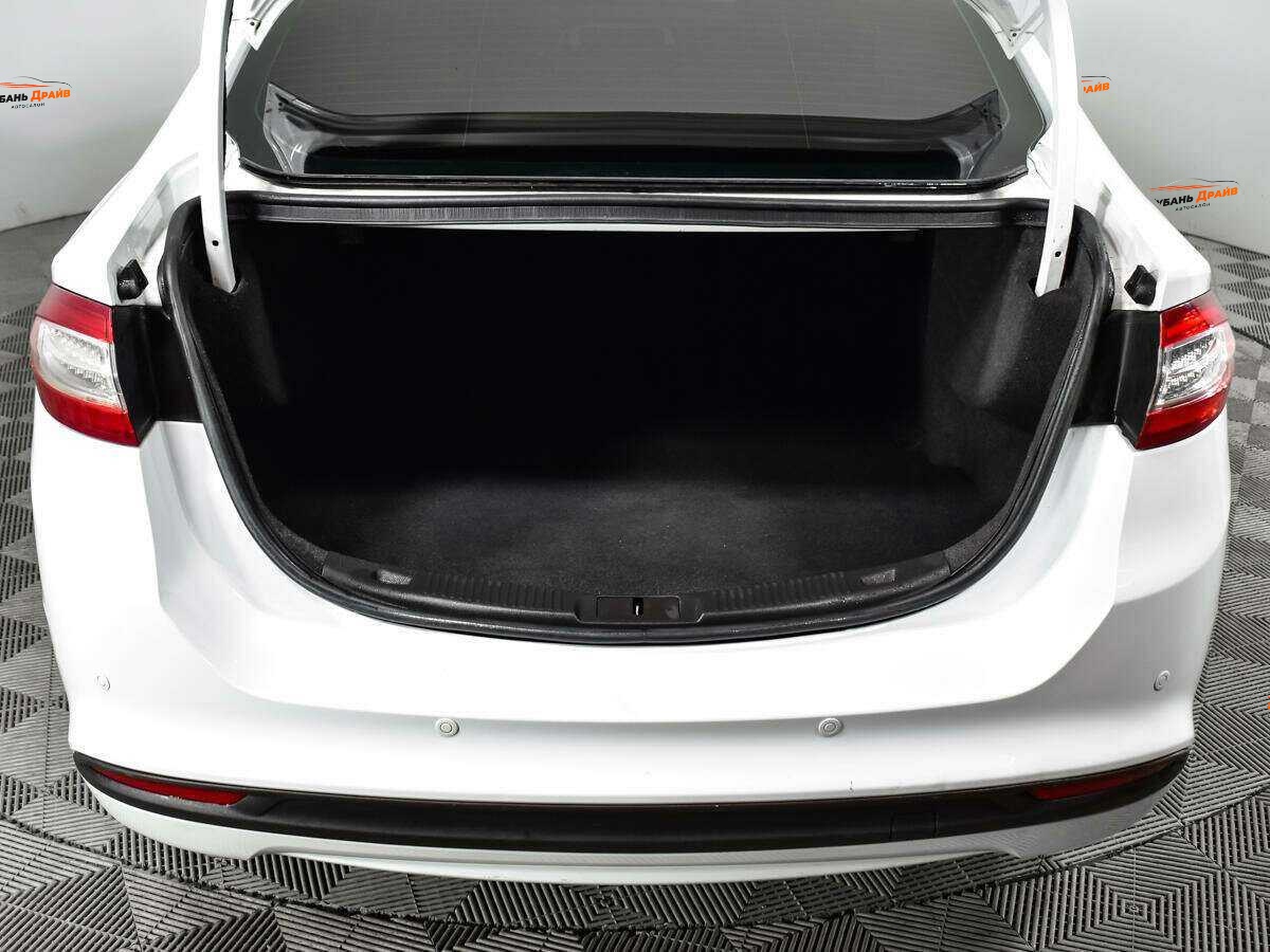 Ford Mondeo 2018 года с пробегом. Фото: #13