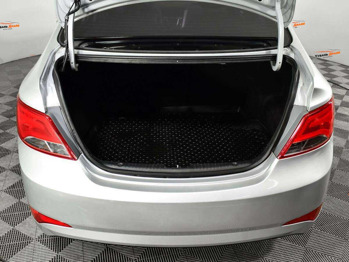 Hyundai Solaris 2014 года с пробегом. Фото: #12