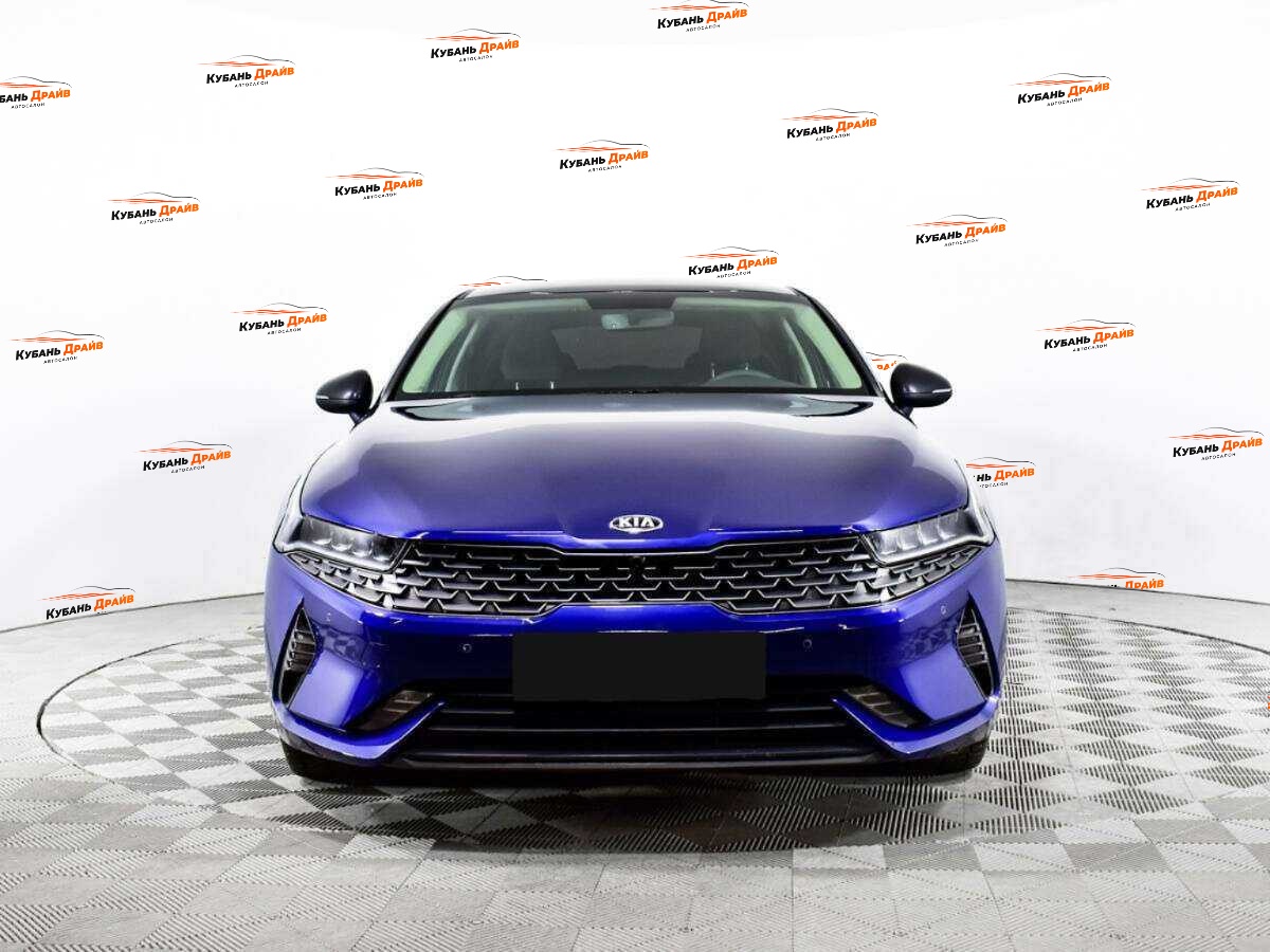 Kia K5 2021 года с пробегом. Фото: #1