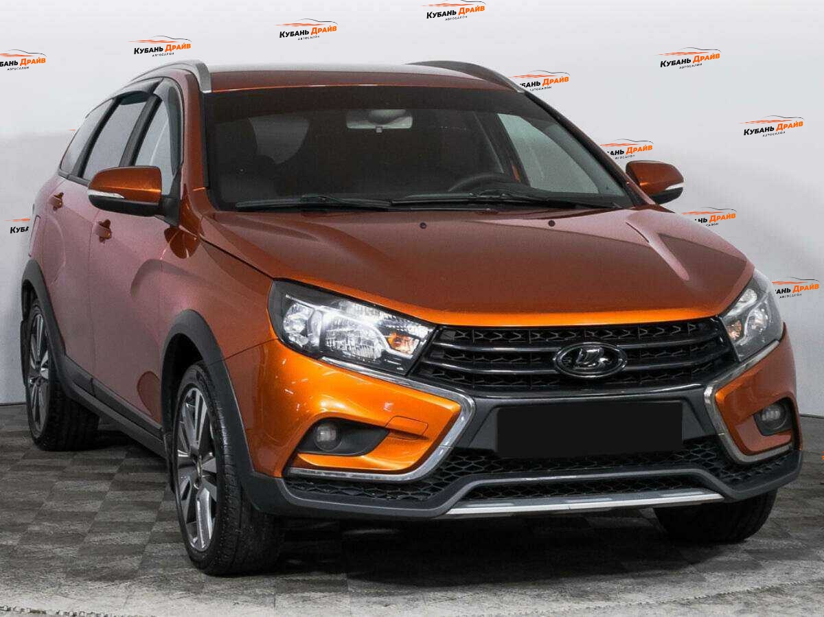 Lada (ВАЗ) Vesta 2018 года с пробегом. Фото: #2