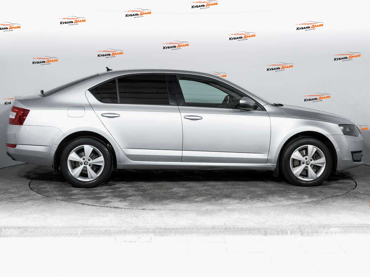 Skoda Octavia 2013 года с пробегом. Фото: #3