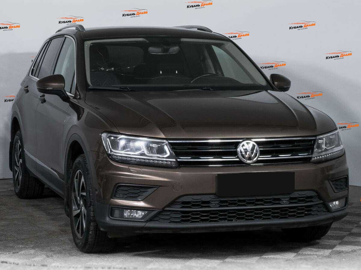 Volkswagen Tiguan 2018 года с пробегом. Фото: #2
