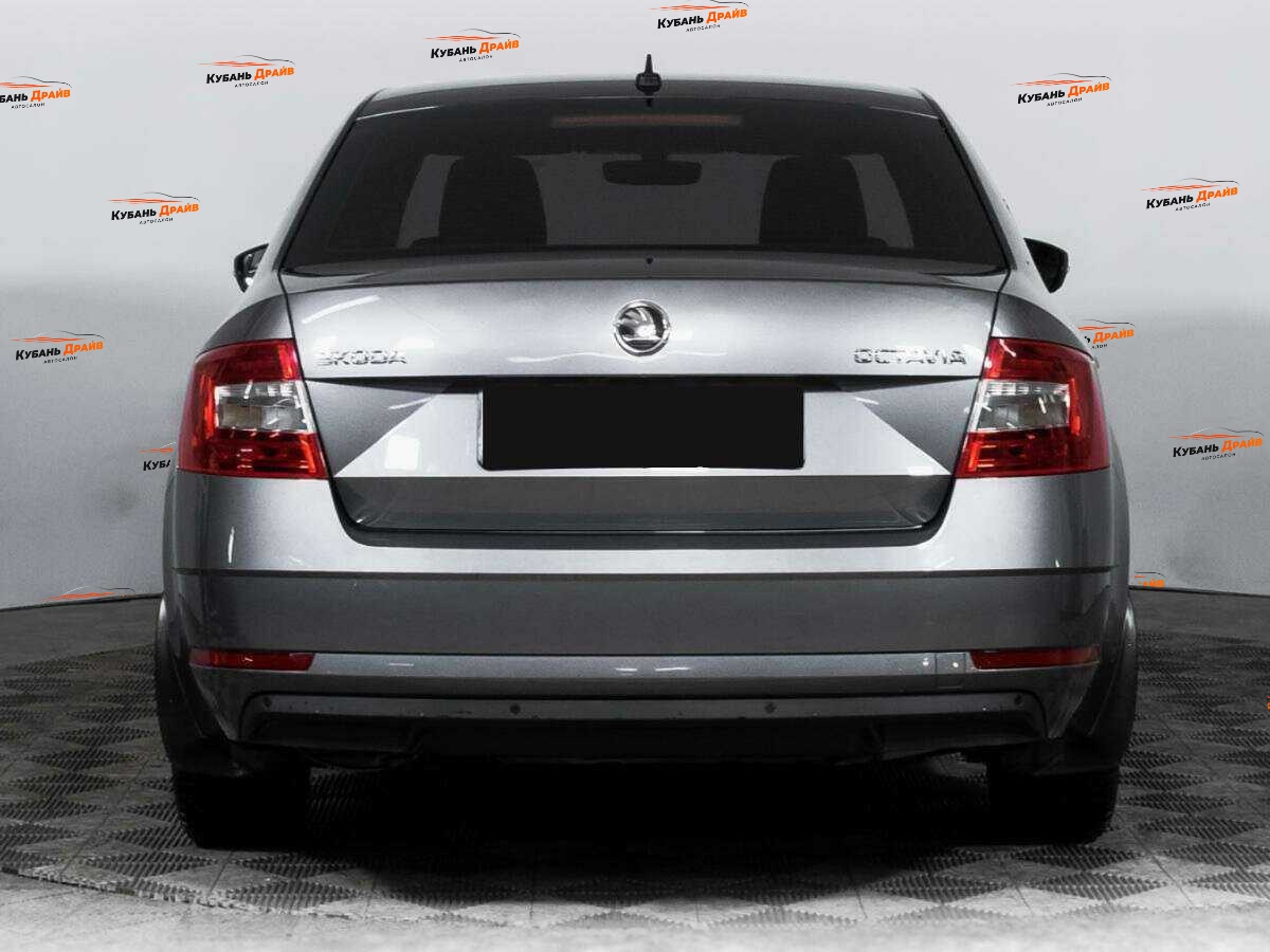 Skoda Octavia 2018 года с пробегом. Фото: #5