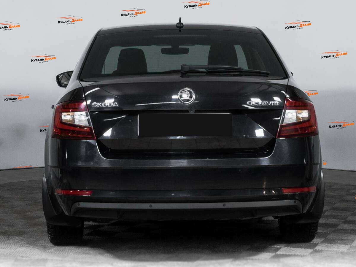 Skoda Octavia 2018 года с пробегом. Фото: #5