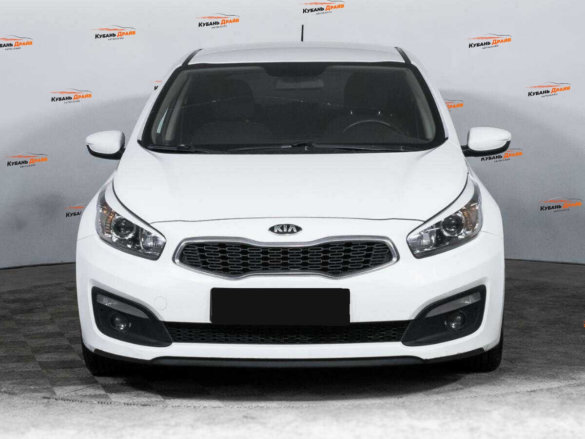 Kia Ceed 2016 года с пробегом. Фото: #1