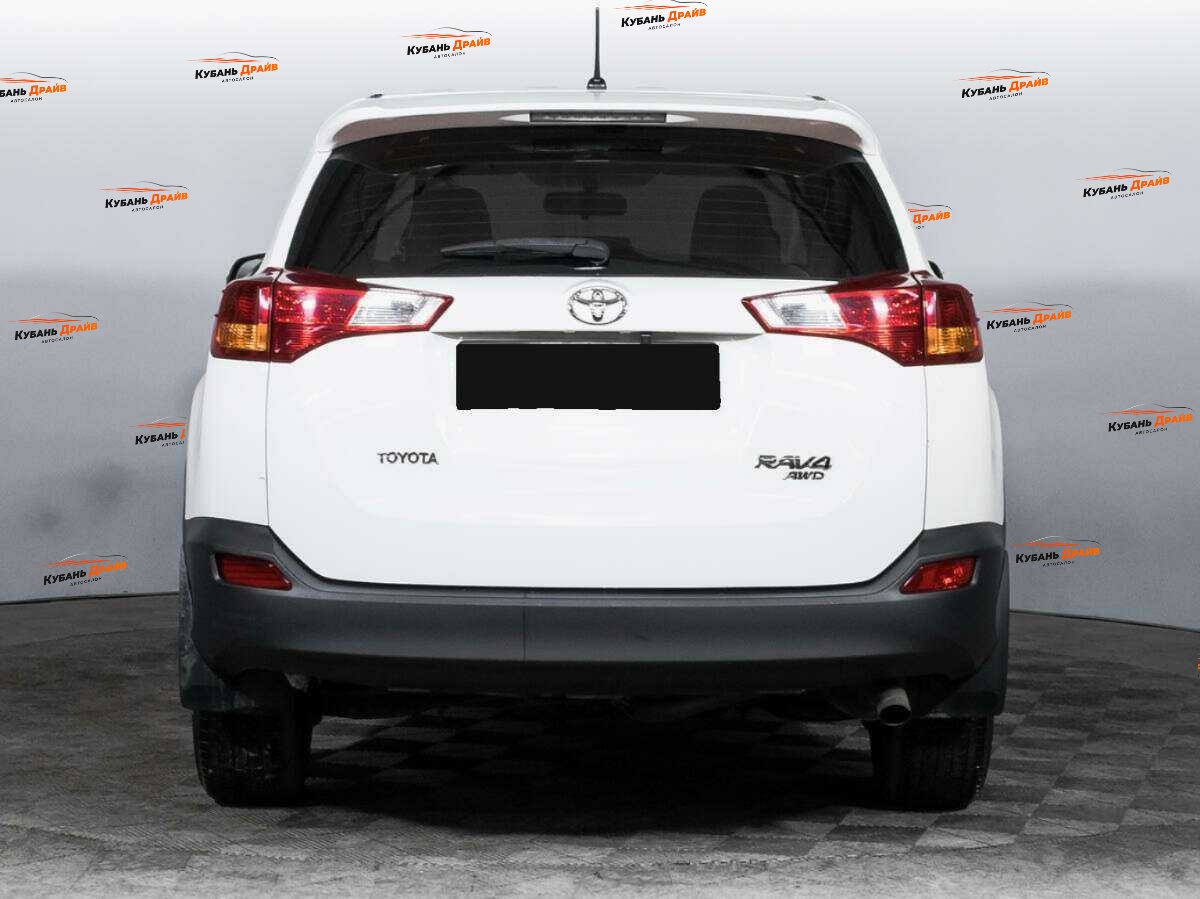 Toyota RAV4 2013 года с пробегом. Фото: #5