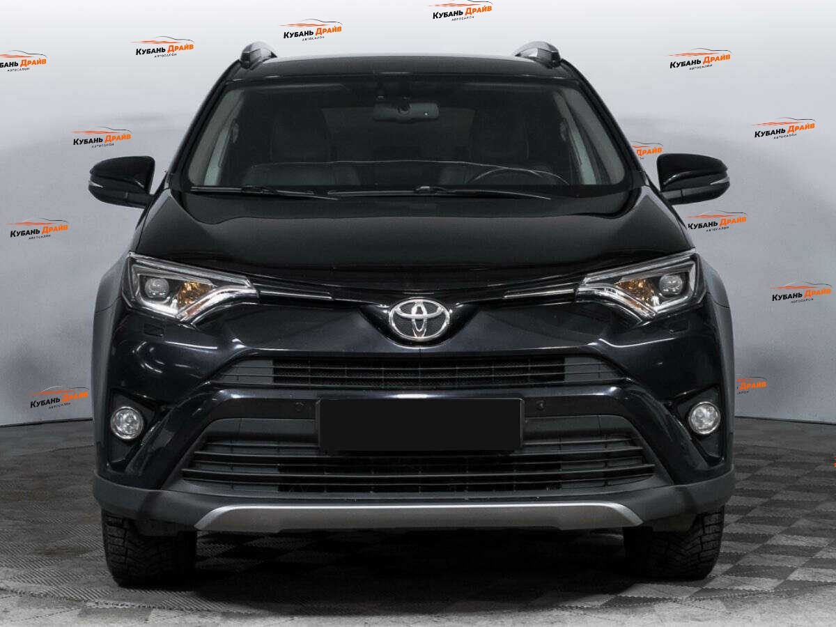 Toyota RAV4 2016 года с пробегом. Фото: #1