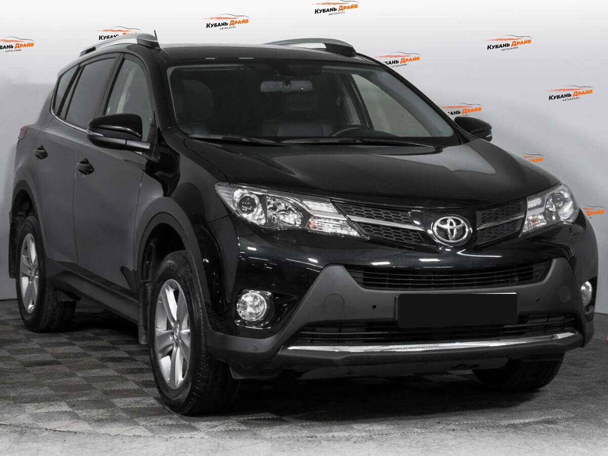 Toyota RAV4 2014 года с пробегом. Фото: #2