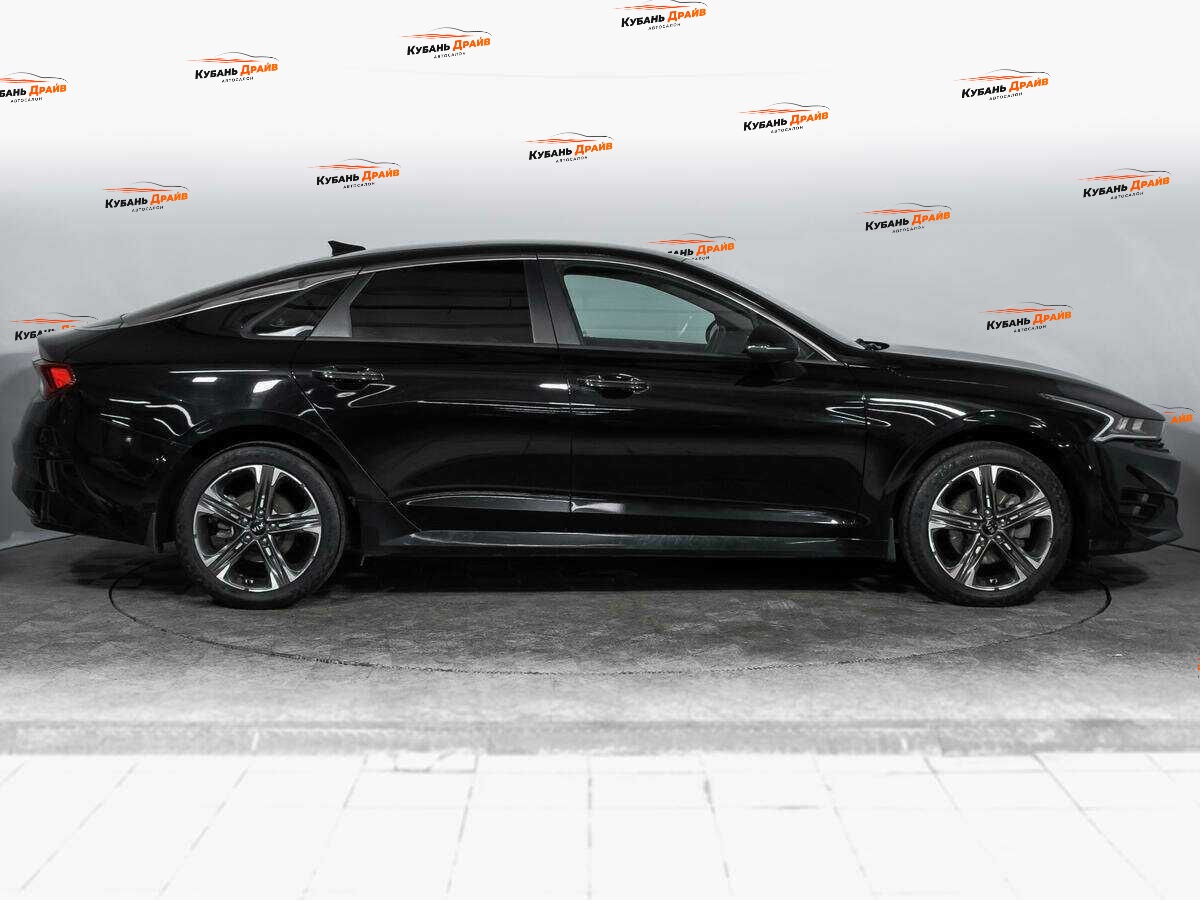 Kia K5 2020 года с пробегом. Фото: #3