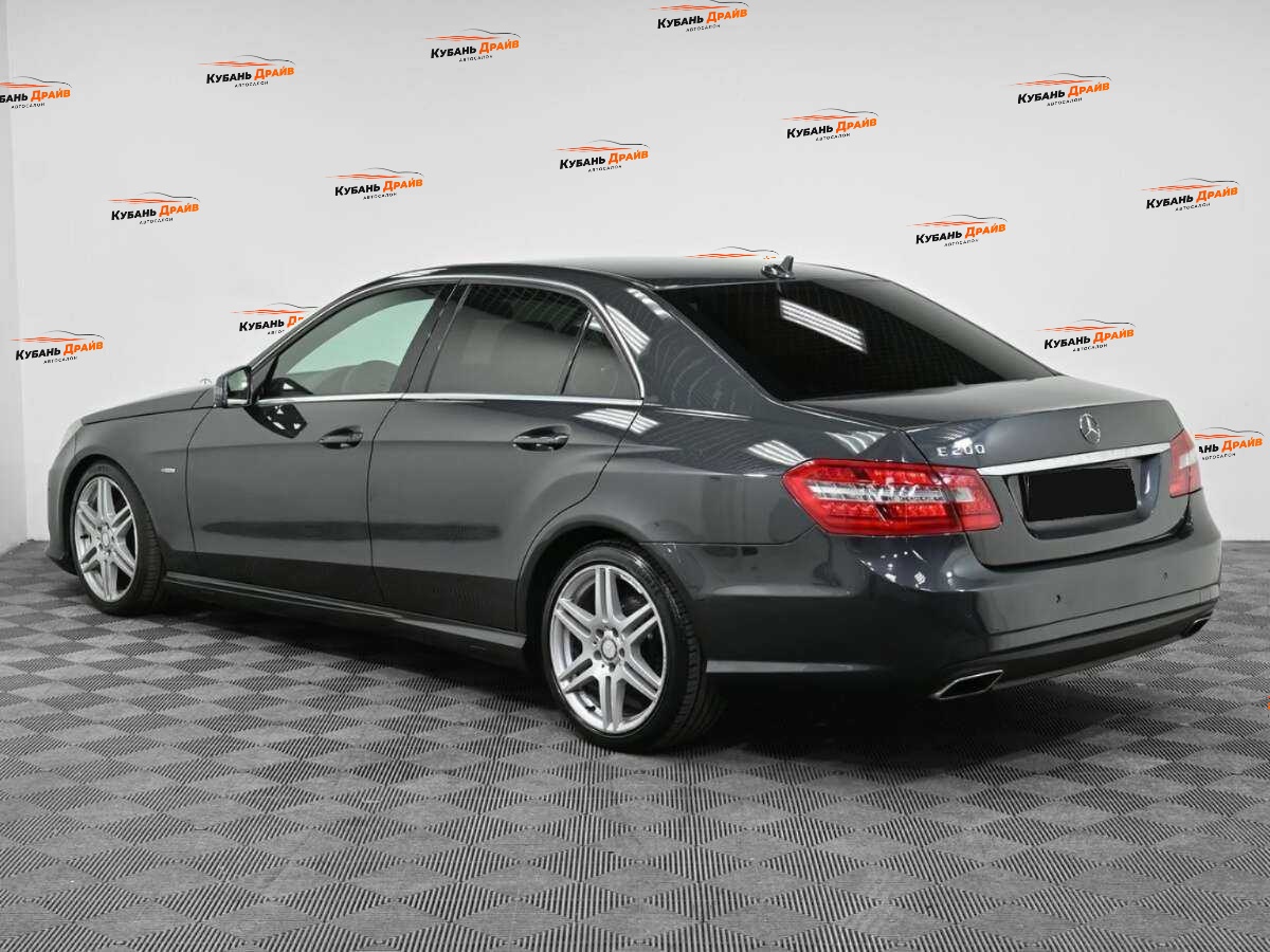 Mercedes-Benz E-Класс 2012 года с пробегом. Фото: #3