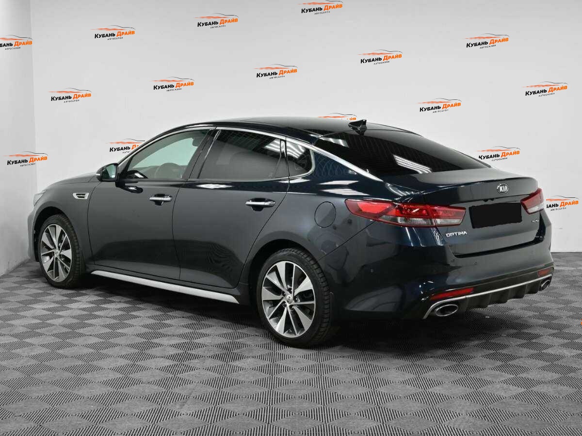Kia Optima 2018 года с пробегом. Фото: #3