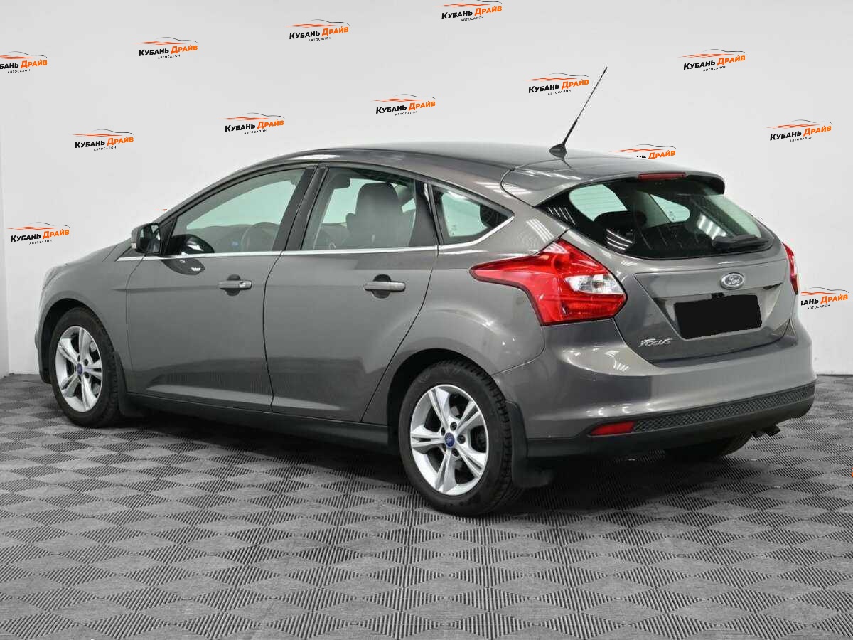 Ford Focus 2012 года с пробегом. Фото: #3