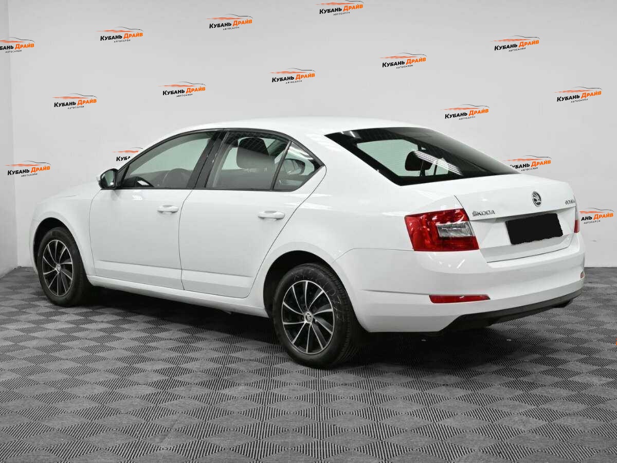 Skoda Octavia 2016 года с пробегом. Фото: #3