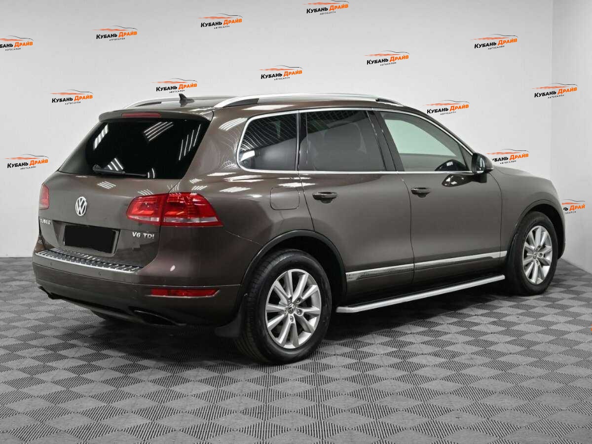 Volkswagen Touareg 2013 года с пробегом. Фото: #1