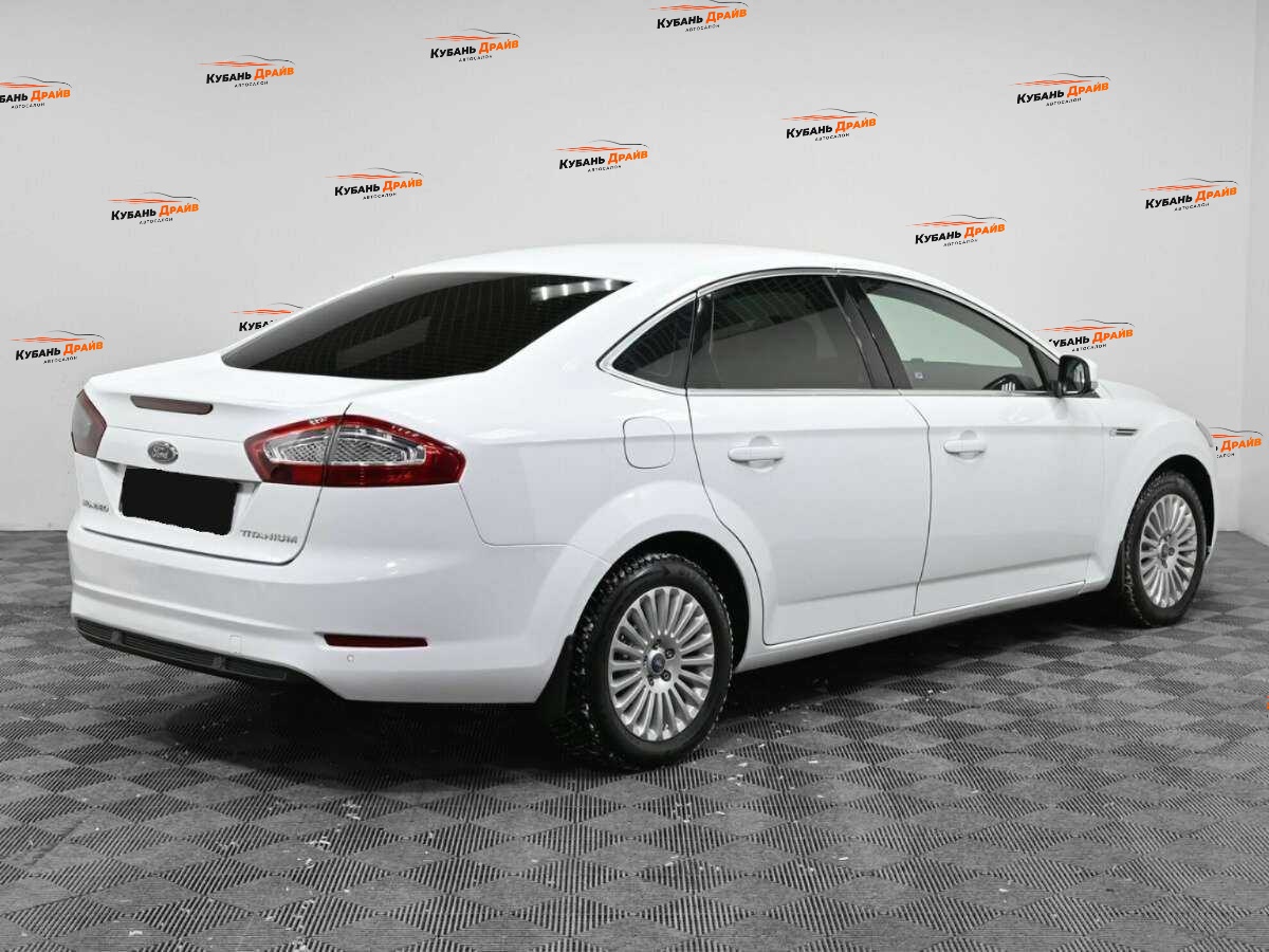 Ford Mondeo 2014 года с пробегом. Фото: #1