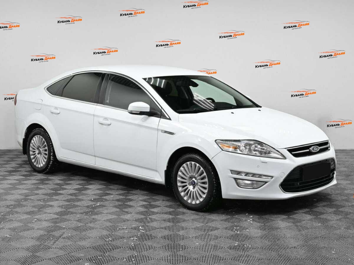 Ford Mondeo 2014 года с пробегом. Фото: #2