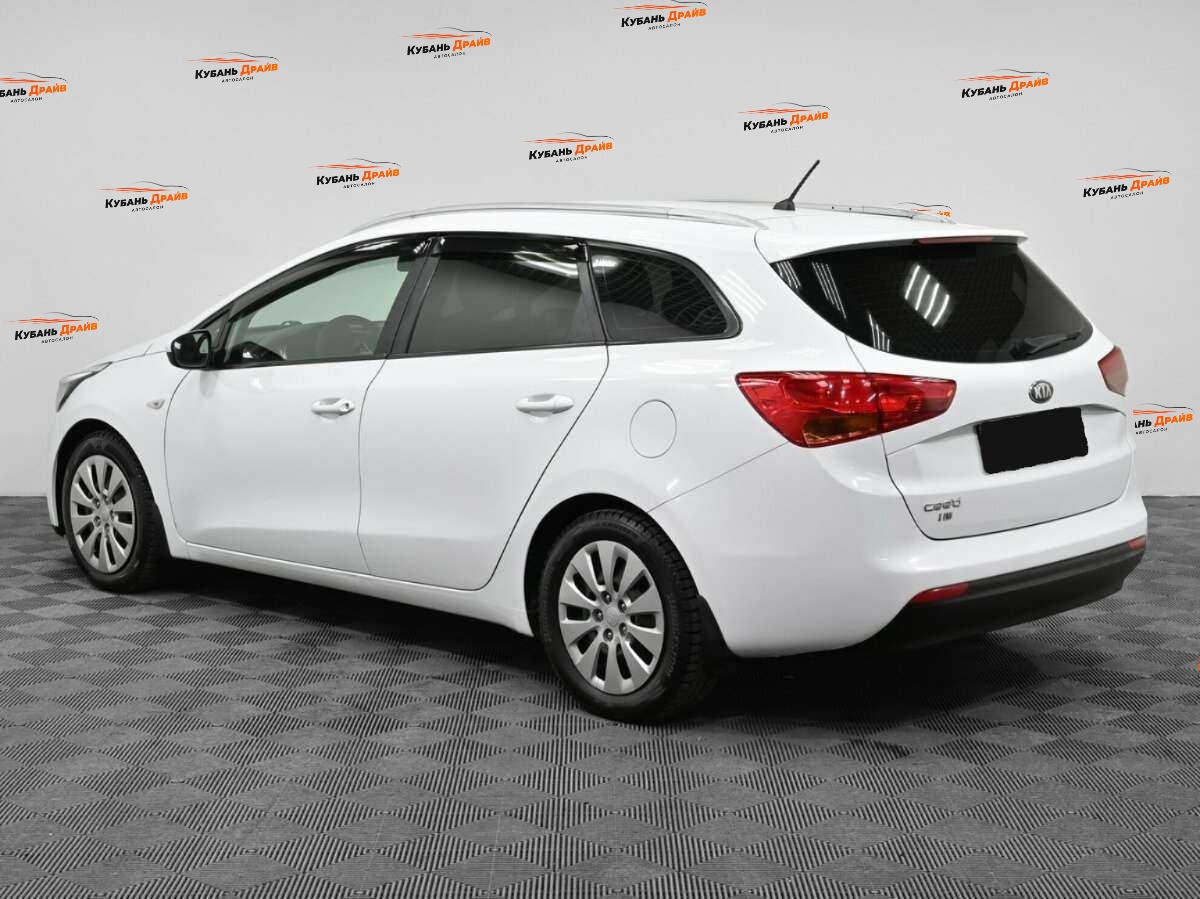 Kia Ceed 2013 года с пробегом. Фото: #3