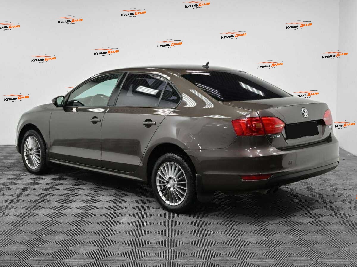 Volkswagen Jetta 2013 года с пробегом. Фото: #3