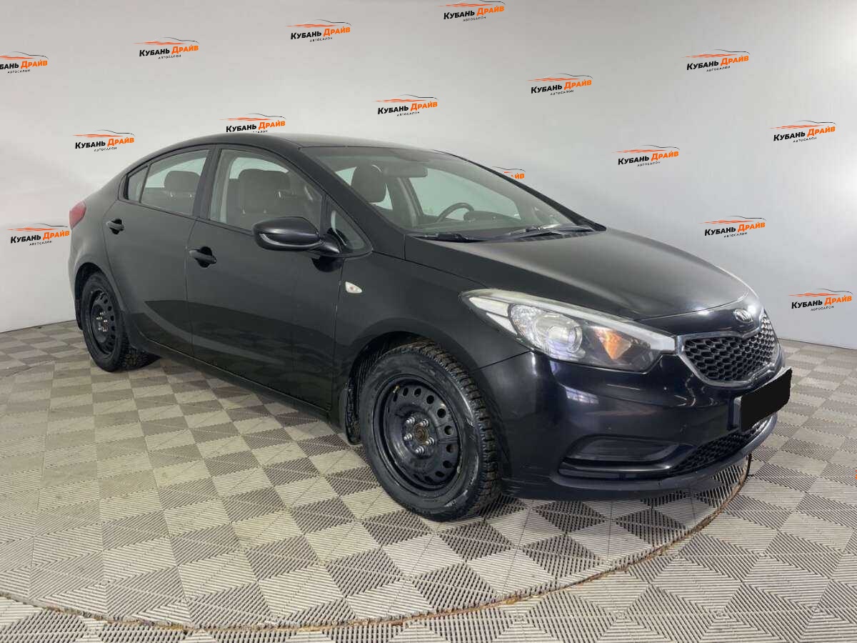 Kia Cerato 2015 года с пробегом. Фото: #2
