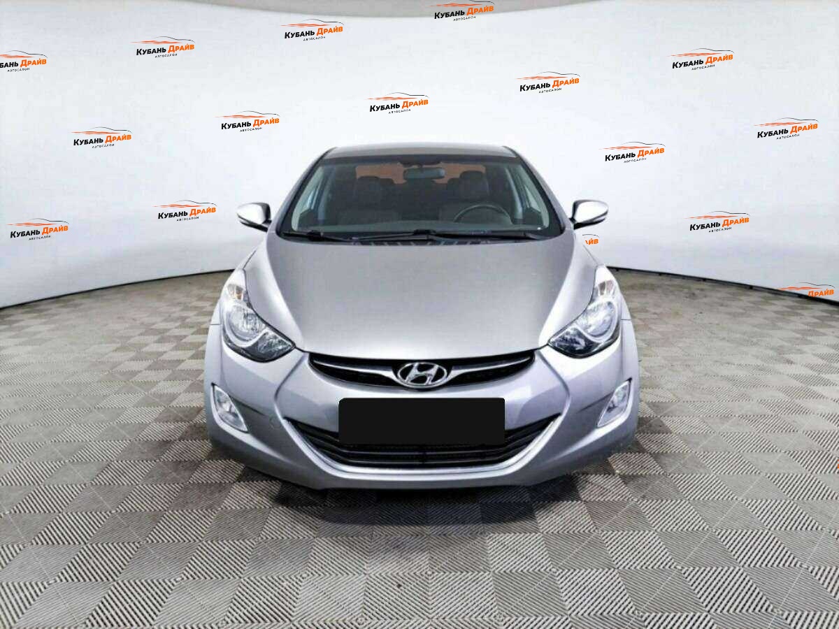 Hyundai Elantra 2013 года с пробегом. Фото: #1