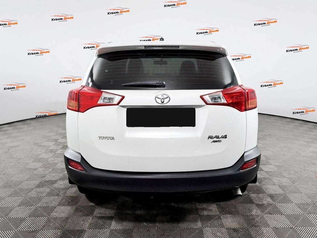 Toyota RAV4 2014 года с пробегом. Фото: #5