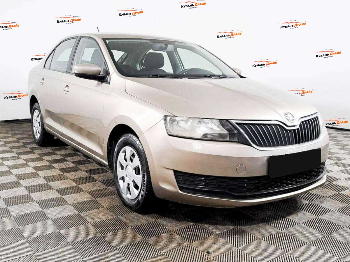 Skoda Rapid 2018 года с пробегом. Фото: #2