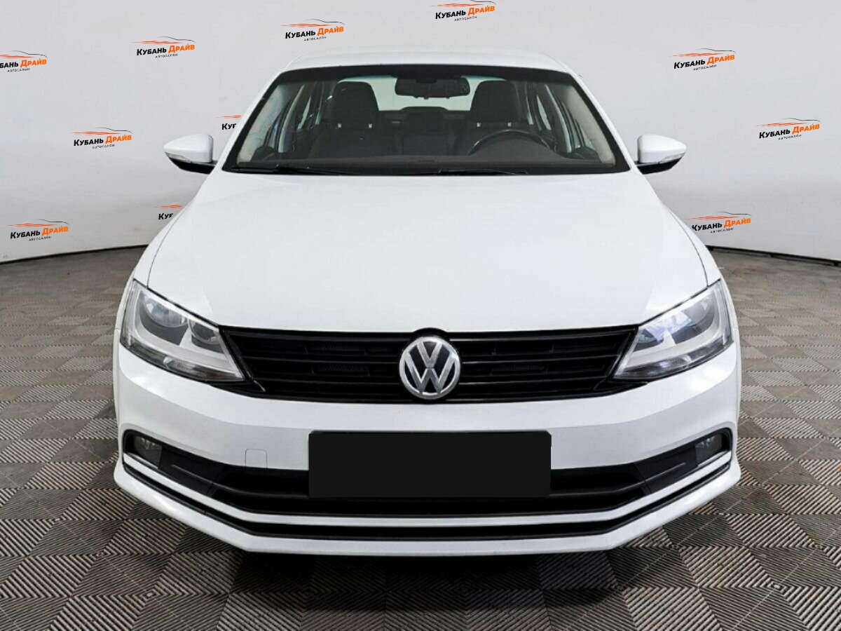Volkswagen Jetta 2016 года с пробегом. Фото: #1