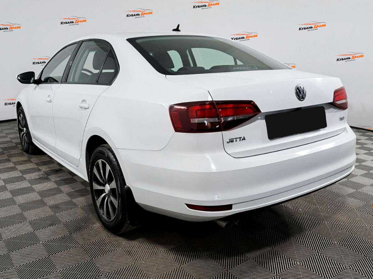 Volkswagen Jetta 2016 года с пробегом. Фото: #5