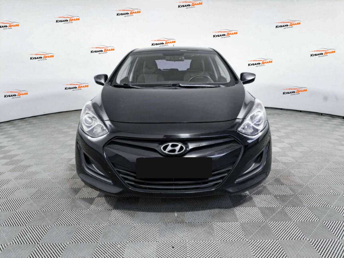 Hyundai i30 2012 года с пробегом. Фото: #1