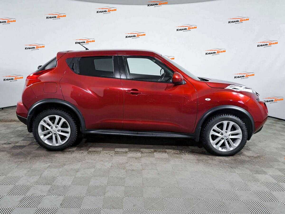 Nissan Juke 2013 года с пробегом. Фото: #3