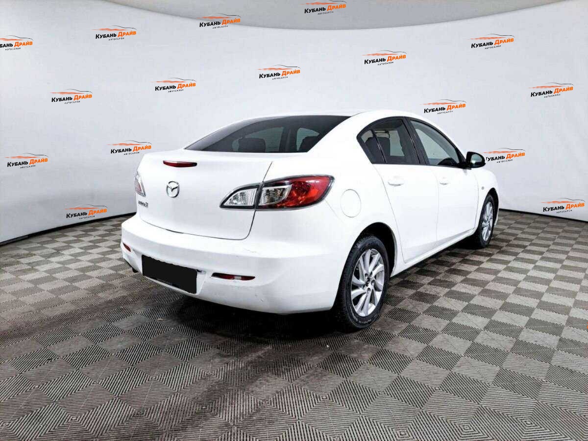Mazda 3 2013 года с пробегом. Фото: #4