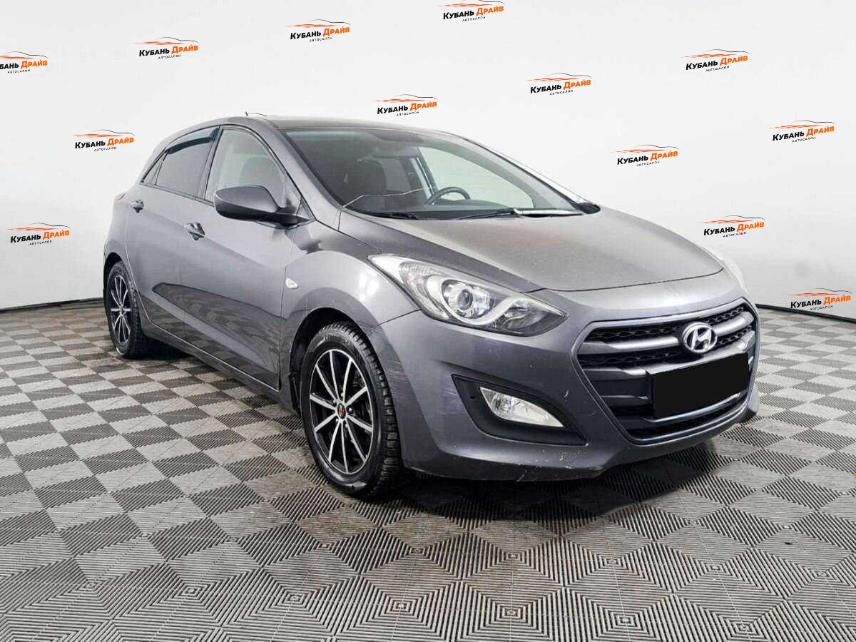 Hyundai i30 2016 года с пробегом. Фото: #2