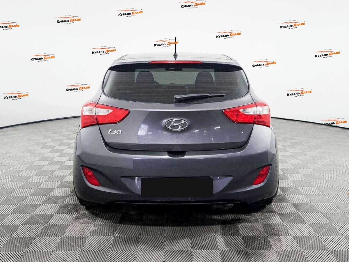 Hyundai i30 2016 года с пробегом. Фото: #4