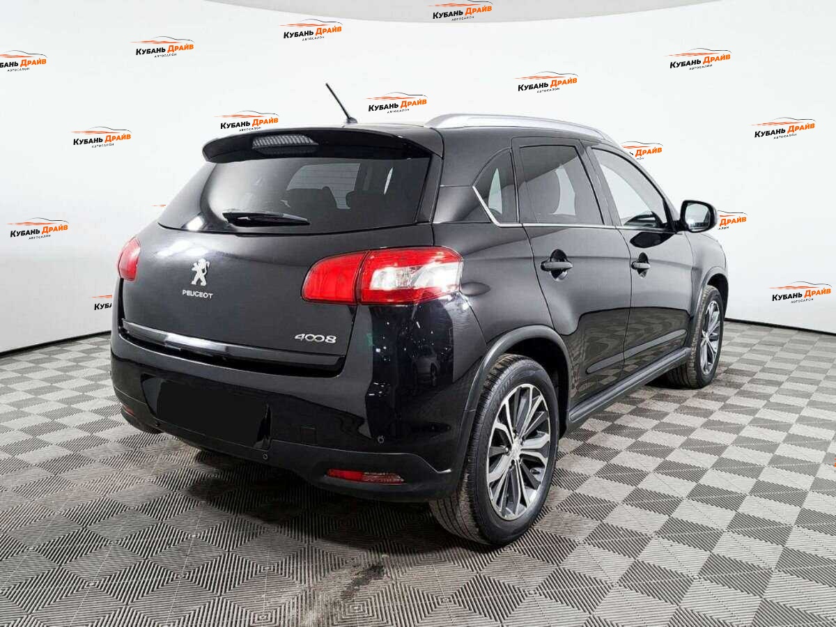 Peugeot 4008 2014 года с пробегом. Фото: #3