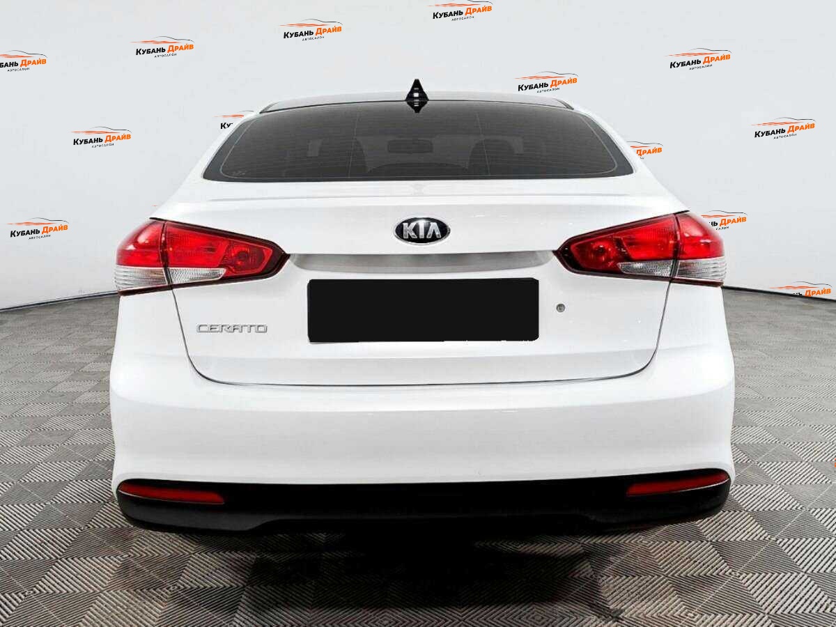 Kia Cerato 2017 года с пробегом. Фото: #5