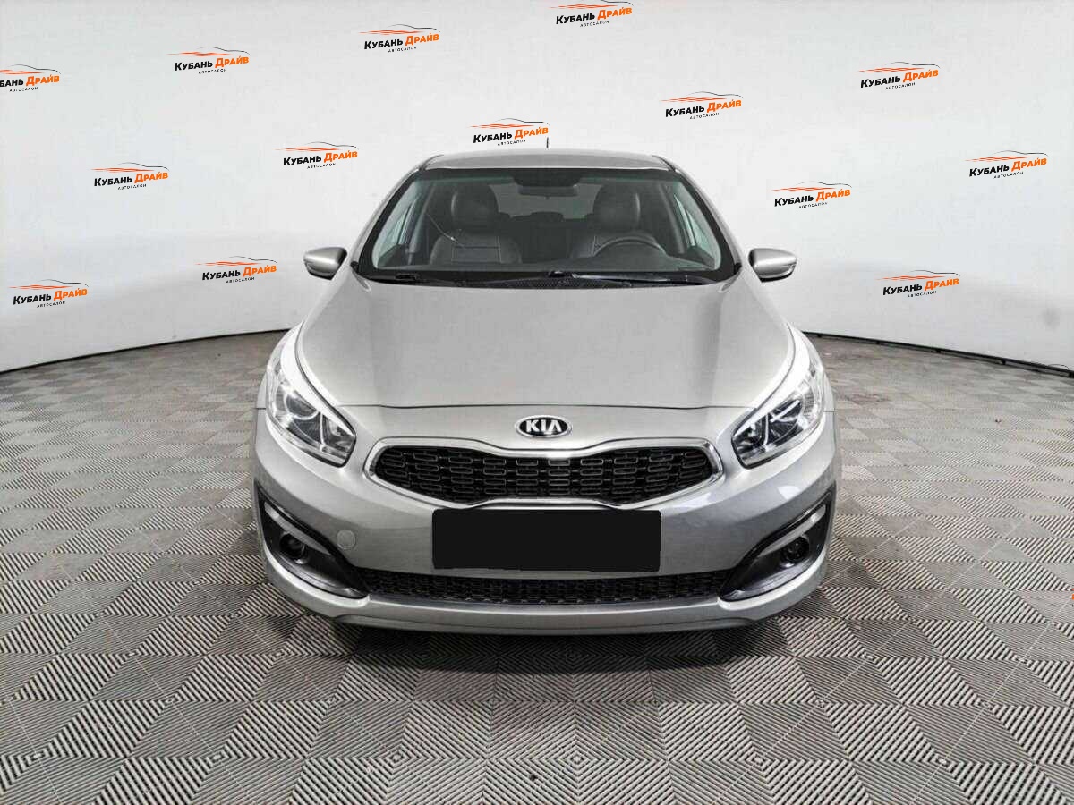 Kia Ceed 2015 года с пробегом. Фото: #1